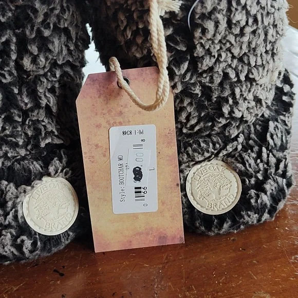 NWT, Live Oak Brand, Women's, slippers or bedroom shoes, Size Large, Charcoal. - Picture 9 of 10